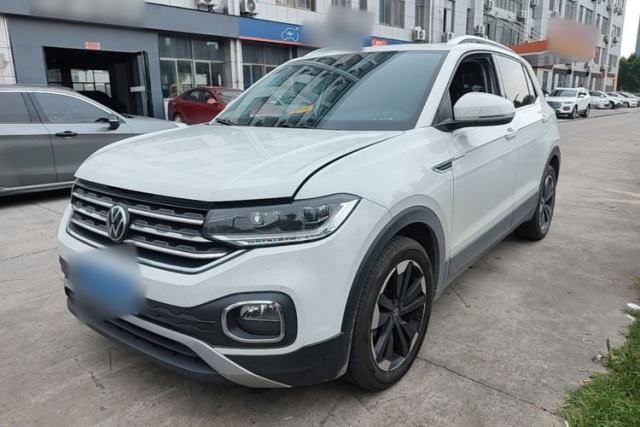 Ojetý Volkswagen Tacqua 2020 1.5L Automatic Yue
