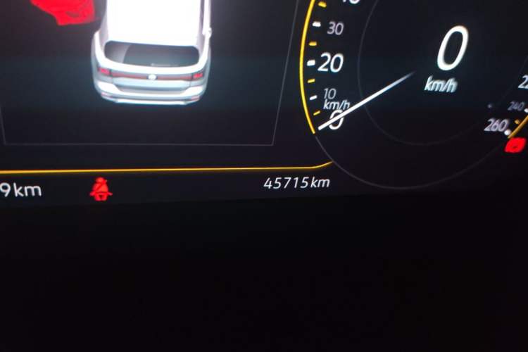 Used Volkswagen Tacqua 2020 1.5L Automatic Yue Odometer Close Up