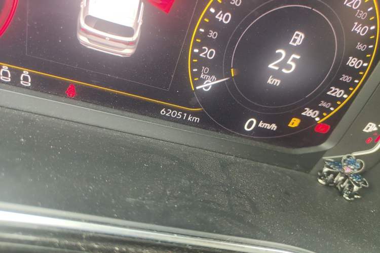 Used Volkswagen Tacqua 2020 280TSI Starry Limited Edition Odometer Close Up