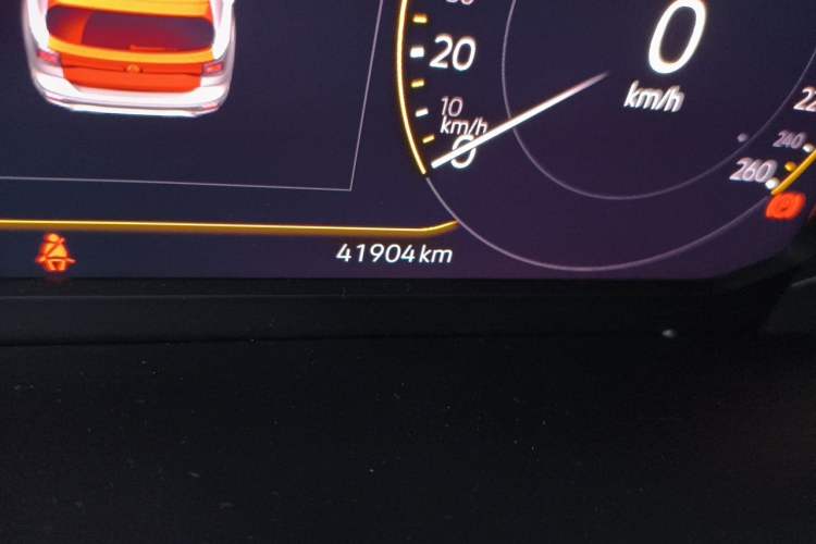 Used Volkswagen Tacqua 2020 1.5L Automatic Yue Odometer Close Up
