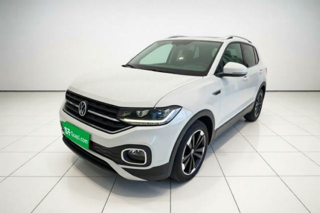 Ojetý Volkswagen Tacqua 2020 1.5L Automatic Yue