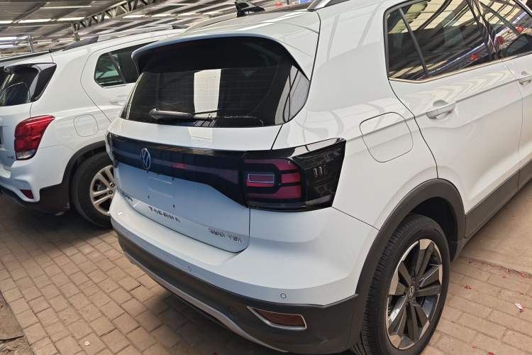 Used Volkswagen Tacqua 2020 280TSI DSG R-Line Rear