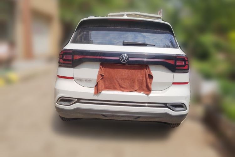 Used Volkswagen Tacqua 2020 1.5L Automatic R-Line Rear