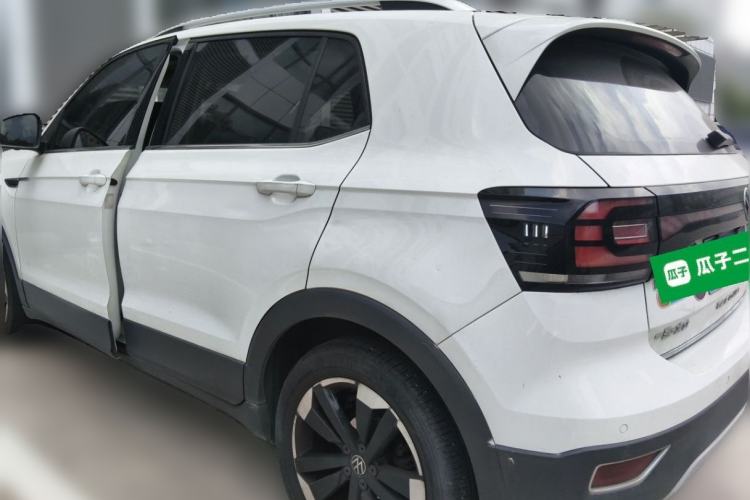 Used Volkswagen Tacqua 2020 280TSI DSG EnjoyPro Rear Left 45 Deg
