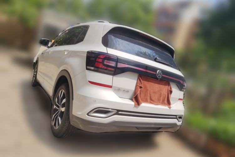 Used Volkswagen Tacqua 2020 1.5L Automatic R-Line Rear Left 45 Deg