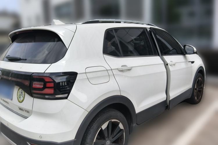 Used Volkswagen Tacqua 2020 280TSI DSG EnjoyPro Rear Right 45 Deg