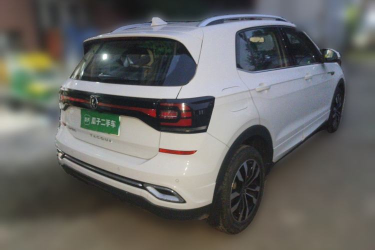 Used Volkswagen Tacqua 2020 1.5L Automatic R-Line Rear Right 45 Deg