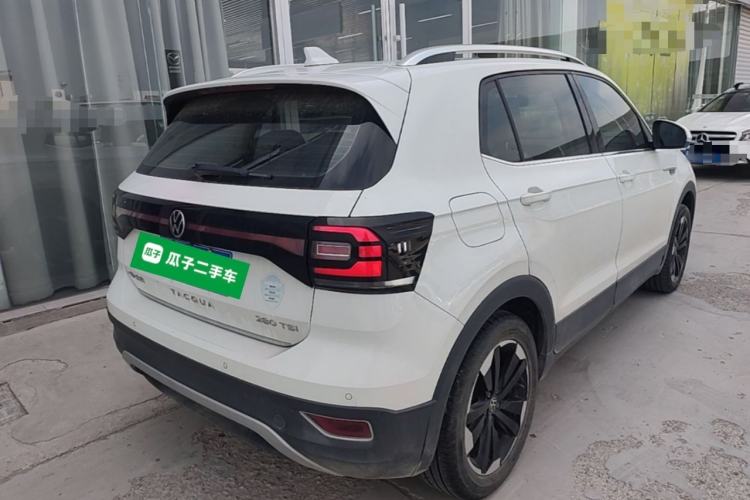 Used Volkswagen Tacqua 2020 280TSI DSG EnjoyPro Rear Right 45 Deg