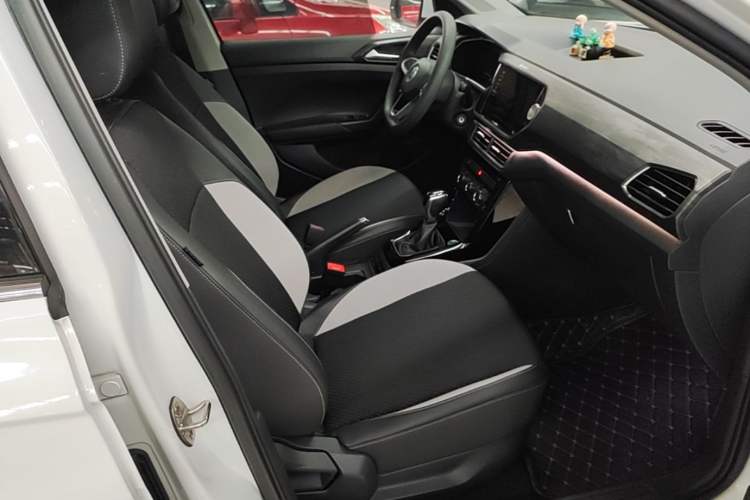 Used Volkswagen Tacqua 2020 1.5L Automatic Yue Right Front Seat