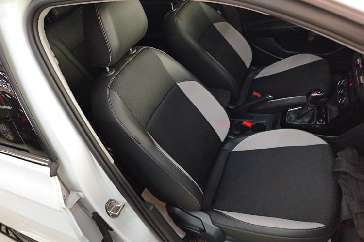 Used Volkswagen Tacqua 2020 1.5L Automatic Yue Right Front Seat