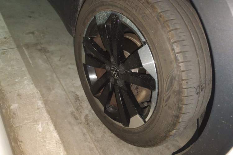 Used Volkswagen Tacqua 2020 1.5L Automatic Yue Right Front Wheel Hub