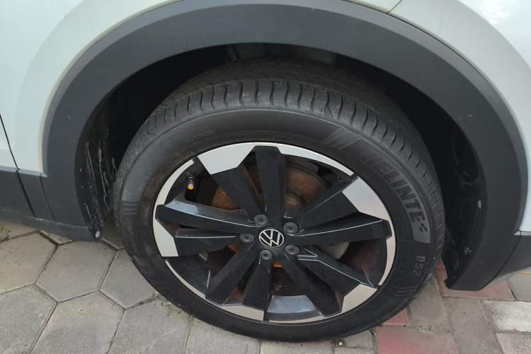 Used Volkswagen Tacqua 2020 1.5L Automatic Yue Right Front Wheel Hub
