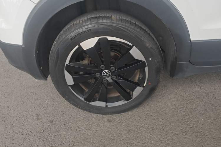 Used Volkswagen Tacqua 2020 1.5L Automatic Yue Right Rear Wheel Hub