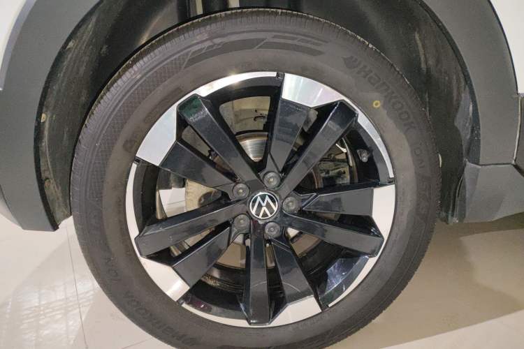 Used Volkswagen Tacqua 2020 1.5L Automatic Yue Right Rear Wheel Hub