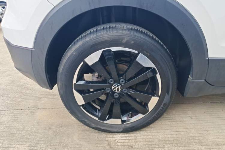 Used Volkswagen Tacqua 2020 1.5L Automatic Yue Right Rear Wheel Hub
