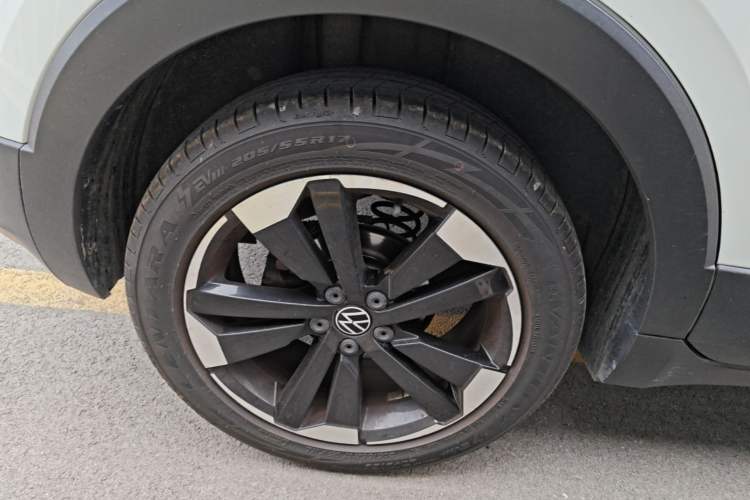 Used Volkswagen Tacqua 2020 1.5L Automatic Yue Right Rear Wheel Hub