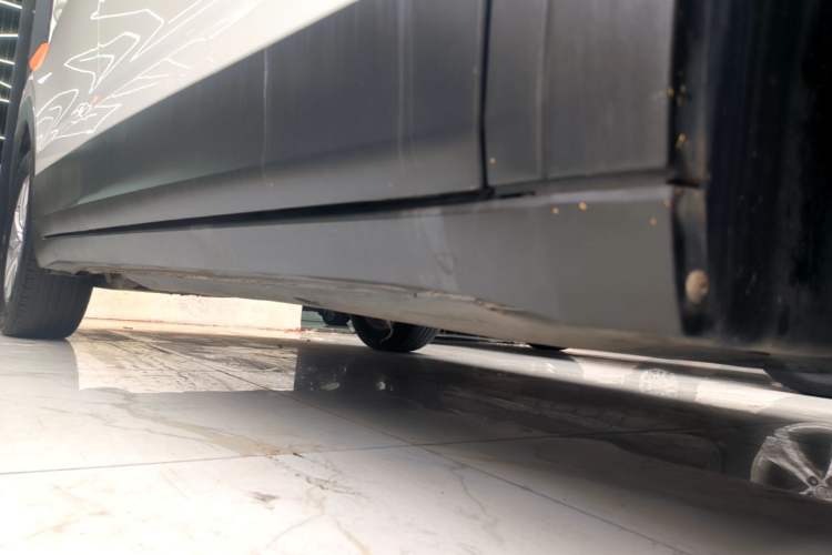Used Volkswagen Tacqua 2020 1.5L Automatic Shang Right Side Sill