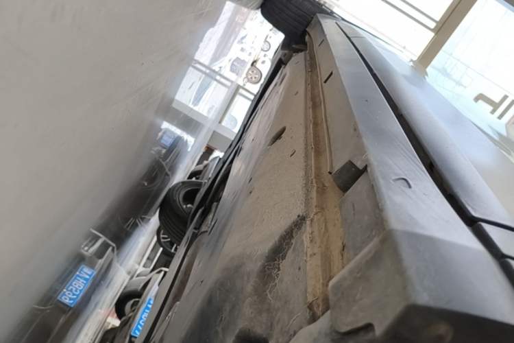 Used Volkswagen Tacqua 2020 280TSI DSG EnjoyPro Right Side Sill