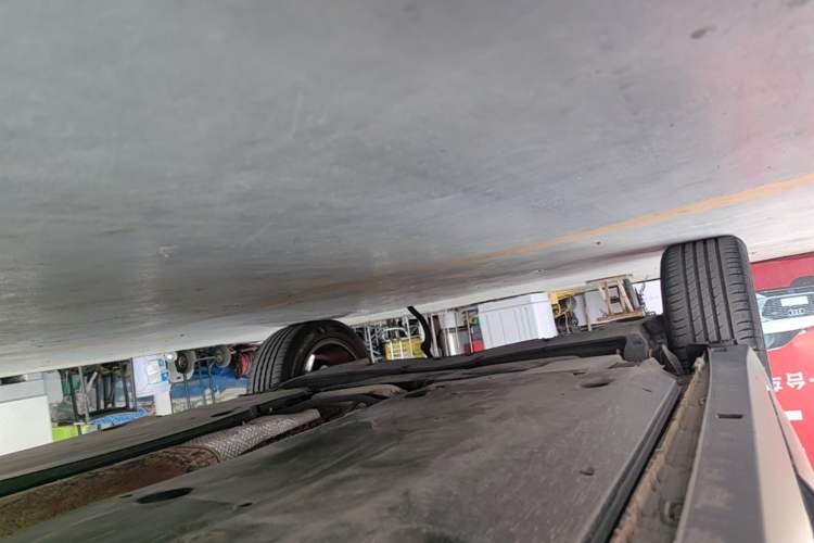 Used Volkswagen Tacqua 2020 1.5L Automatic Yue Right Side Sill