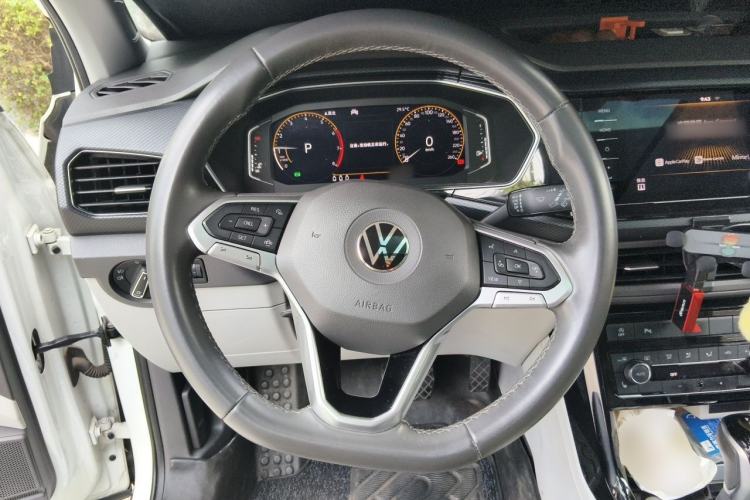 Used Volkswagen Tacqua 2020 280TSI DSG EnjoyPro Steering Wheel