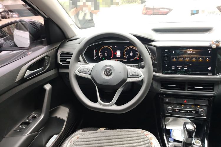 Used Volkswagen Tacqua 2020 280TSI Starry Limited Edition Steering Wheel