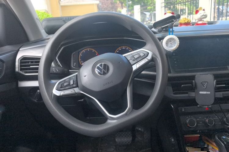 Used Volkswagen Tacqua 2020 1.5L Automatic Yue Steering Wheel