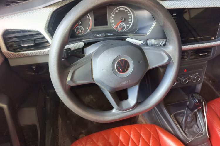 Used Volkswagen Tacqua 2020 1.5L Automatic Shang Steering Wheel