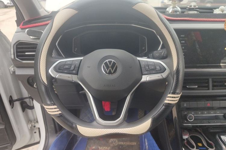 Used Volkswagen Tacqua 2020 280TSI Starry Limited Edition Steering Wheel