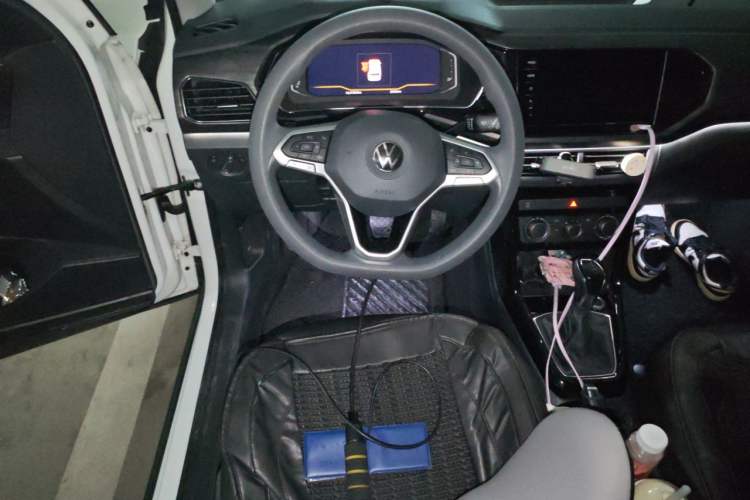 Used Volkswagen Tacqua 2020 1.5L Automatic Yue Steering Wheel