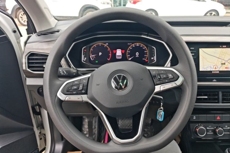 Used Volkswagen Tacqua 2020 1.5L Automatic Yue Steering Wheel