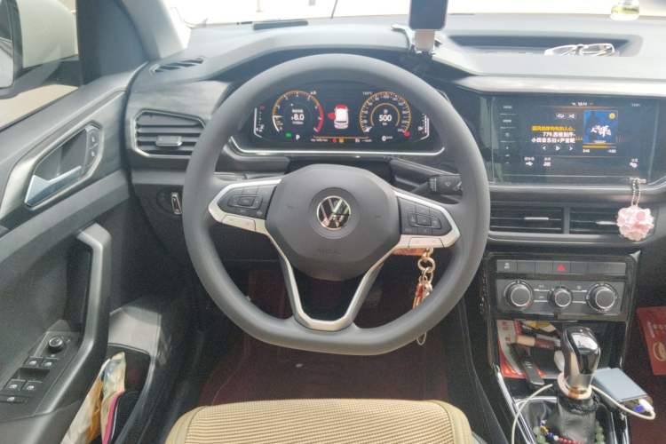Used Volkswagen Tacqua 2020 1.5L Automatic Yue Steering Wheel