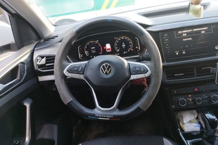 Used Volkswagen Tacqua 2020 1.5L Automatic Yue Steering Wheel