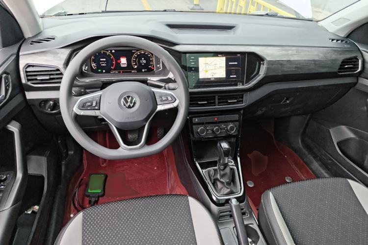 Used Volkswagen Tacqua 2020 1.5L Automatic Yue Steering Wheel