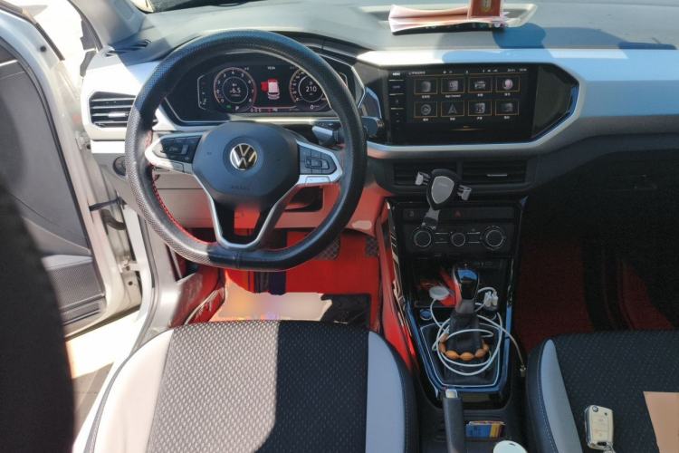 Used Volkswagen Tacqua 2020 1.5L Automatic Yue Steering Wheel