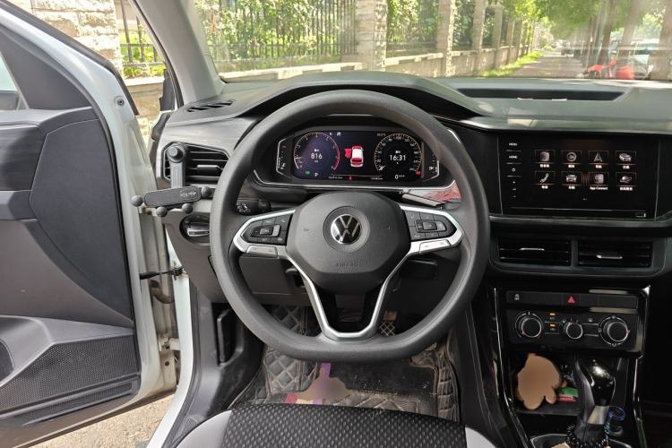 Used Volkswagen Tacqua 2020 1.5L Automatic Yue Steering Wheel