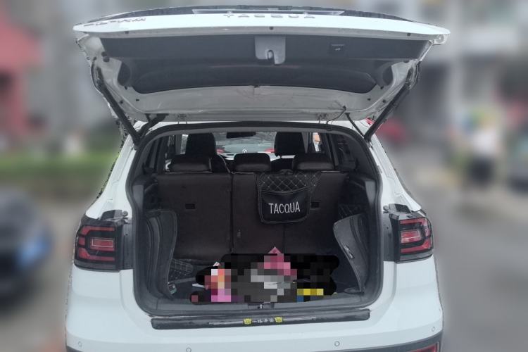 Used Volkswagen Tacqua 2020 1.5L Automatic Yue Trunk