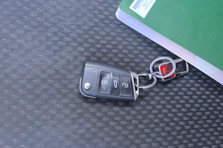 Used Volkswagen Tacqua 2020 280TSI DSG R-Line Vehicle Key