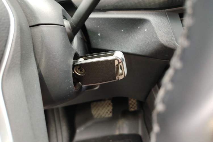 Used Volkswagen Tacqua 2020 1.5L Automatic Yue Vehicle Key