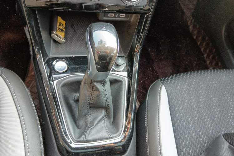 Used Volkswagen Tacqua 2021 1.5L Automatic Yue Zhi Lian Edition Gear Lever