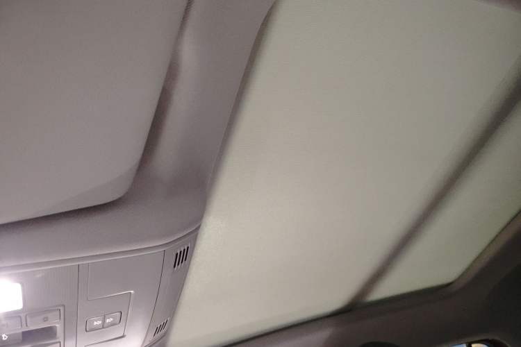 Used Volkswagen Tacqua 2021 1.5L Automatic Yue Zhi Lian Edition Headliner