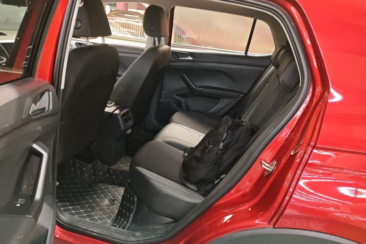 Used Volkswagen Tacqua 2021 1.5L Automatic Yue Zhi Lian Edition Left Rear Seat