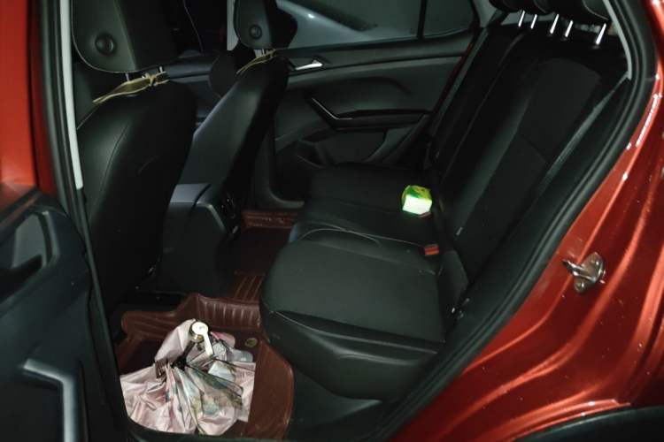 Used Volkswagen Tacqua 2021 1.5L Automatic 30th Anniversary Edition Left Rear Seat