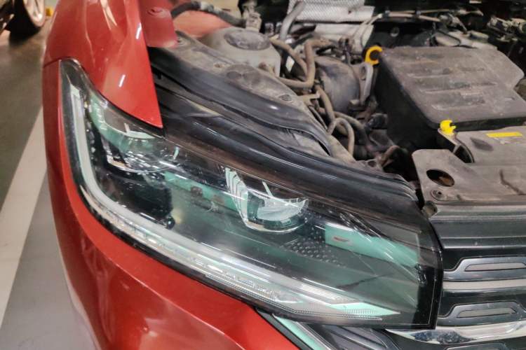 Used Volkswagen Tacqua 2021 1.5L Automatic Yue Zhi Lian Edition Right Front Headlight