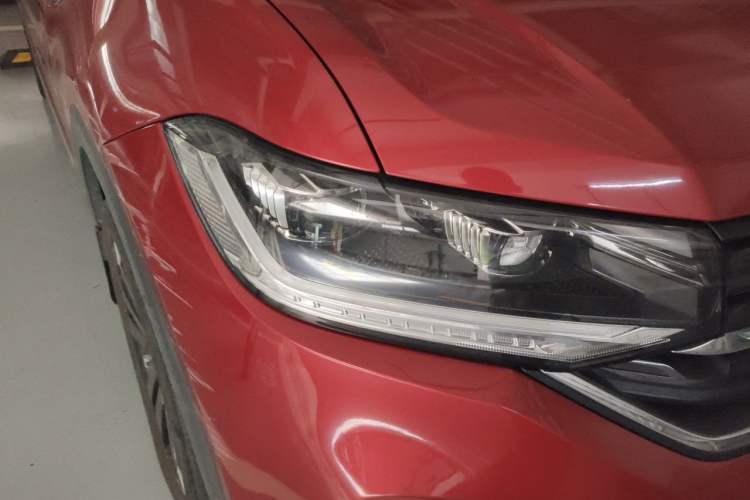 Used Volkswagen Tacqua 2021 1.5L Automatic Yue Zhi Lian Edition Right Front Headlight