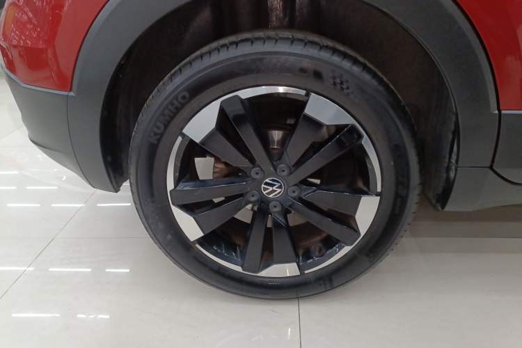 Used Volkswagen Tacqua 2021 1.5L Automatic Yue Zhi Lian Edition Right Rear Wheel Hub