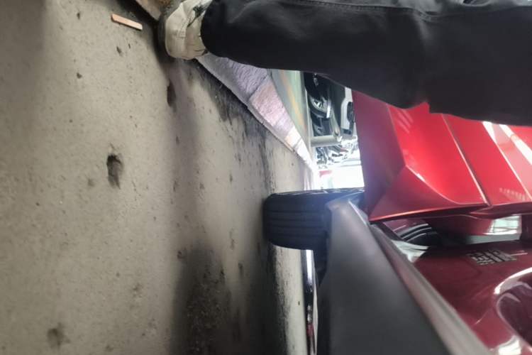 Used Volkswagen Tacqua 2021 200TSI DSG R-Line Smart Connectivity Version Right Side Sill
