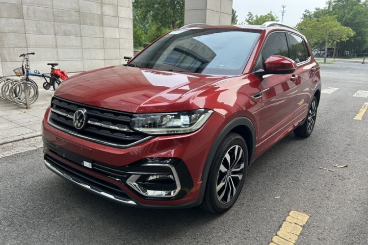 Used Volkswagen Tacqua 2021 200TSI DSG R-Line Smart Connectivity Version Guazi used car, China used car export, Used car for sale, Used  cars, Cheapest cars for sale