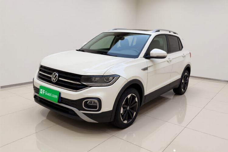 Volkswagen Tacqua 2021 200TSI DSG JoyConnect Edition d’occasion Guazi used car, China used car export, Used car for sale, Used  cars, Cheapest cars for sale