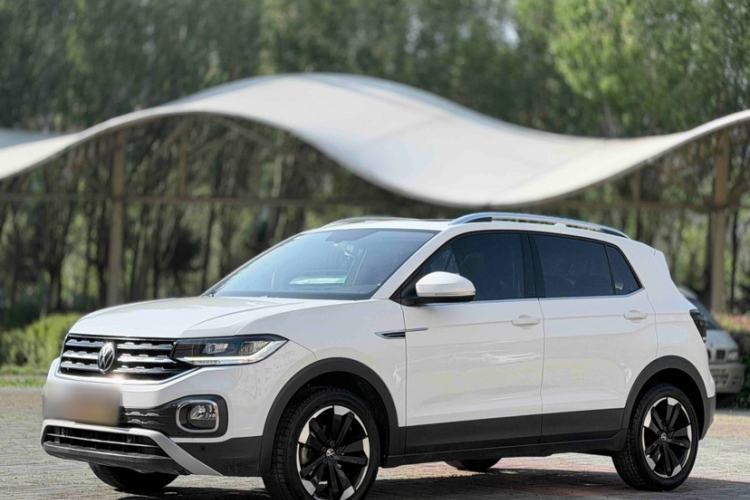 Volkswagen Tacqua 2021 200TSI DSG JoyConnect Edition d’occasion Guazi used car, China used car export, Used car for sale, Used  cars, Cheapest cars for sale