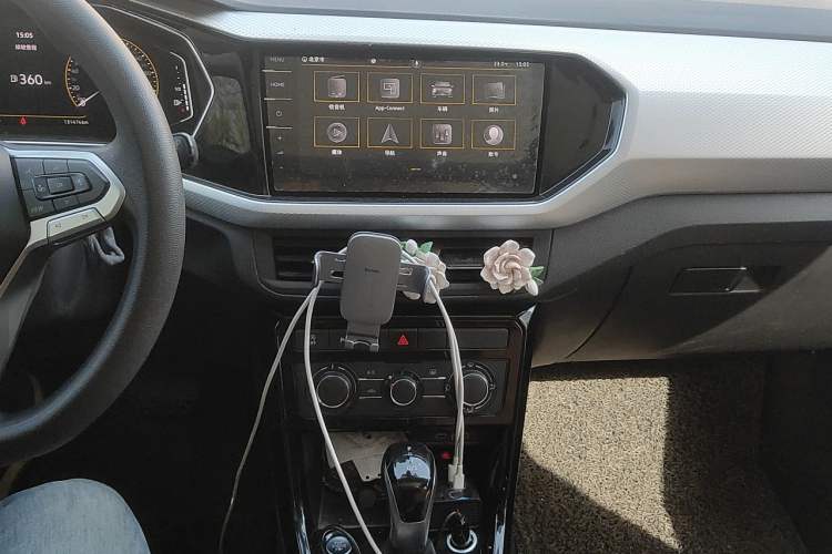 Used Volkswagen Tacqua 2021 1.5L Automatic Yue Zhi Lian Edition Audio And AC Panel